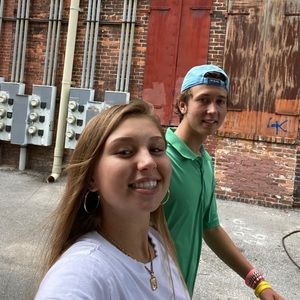 Meet your Posher, Lily